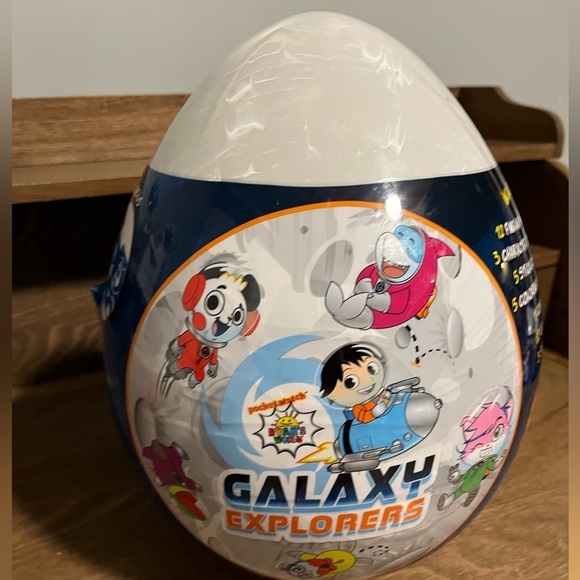 🪁 New Ryan's World Mystery Art Egg Series 3 - Picture 4 of 10